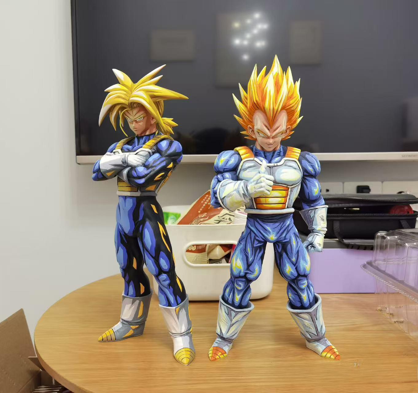 2d comic color comic dragonball figure repaint-trunks